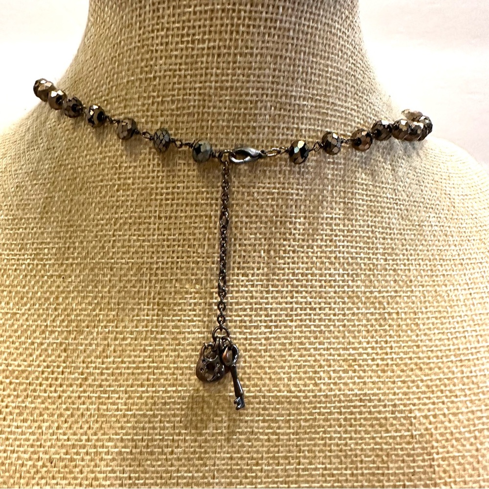 Fossil Necklace Copper Tone Necklace - beaded chain w/ Bee Pendant, rhinestones - Picture 8 of 13